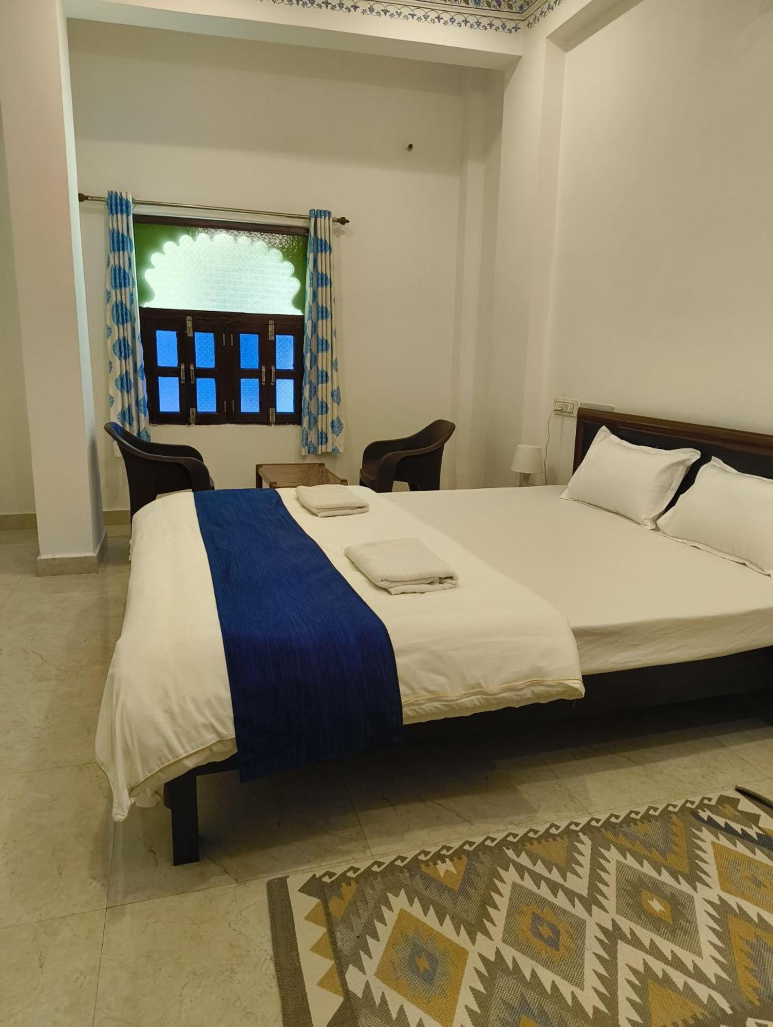 Rising Shemesh Home Stay Udajpur Zewnętrze zdjęcie