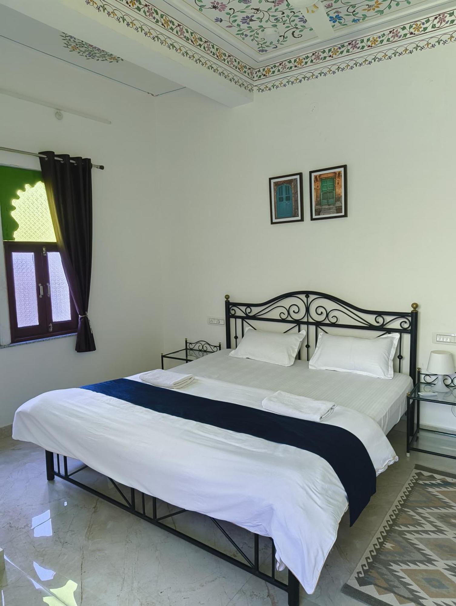Rising Shemesh Home Stay Udajpur Zewnętrze zdjęcie